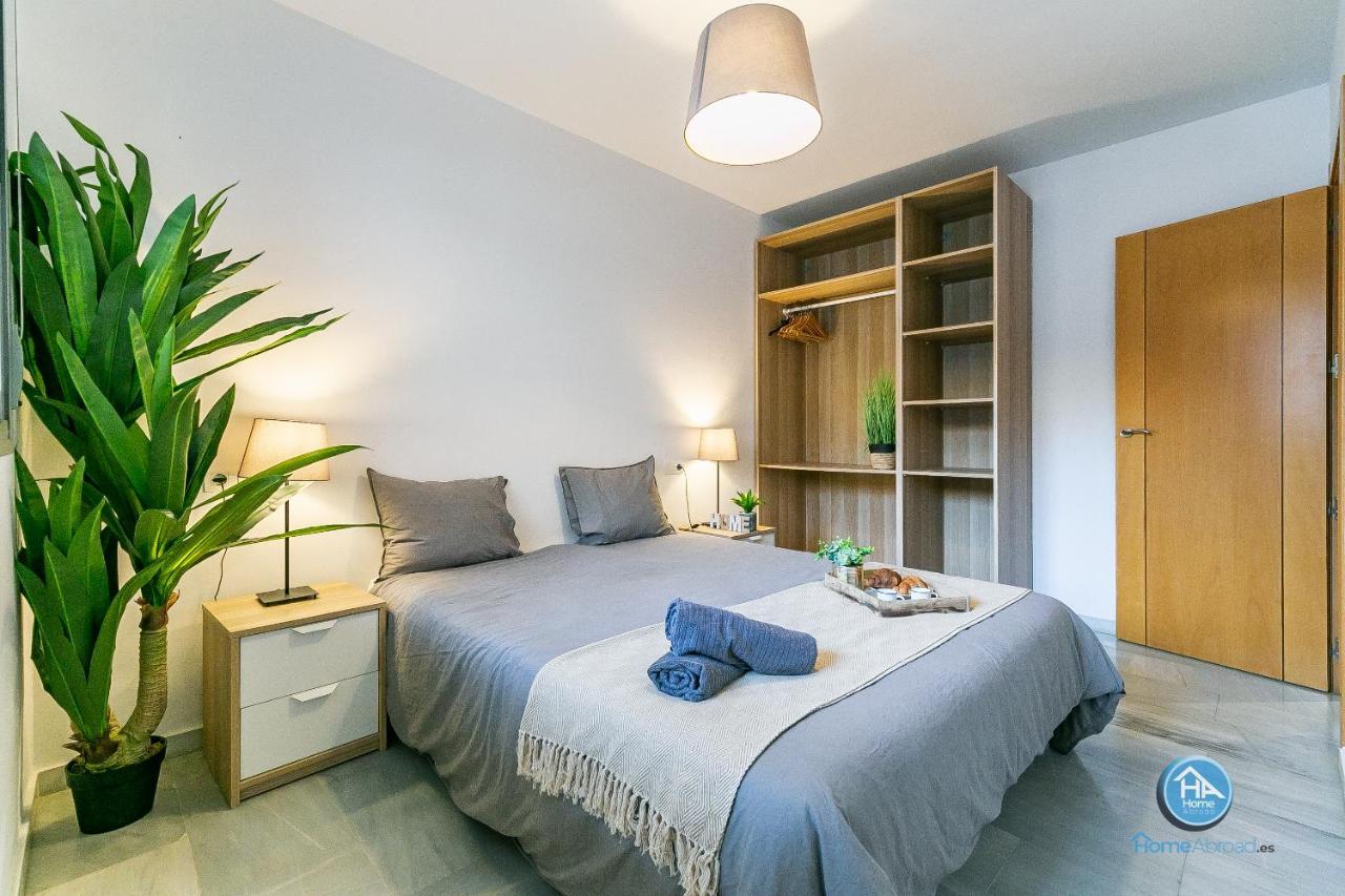 Malaga Boutique Stay - Carlos Haya Area With Parking Экстерьер фото